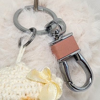 Porte clé Amigurimi au crochet avec décoration ours